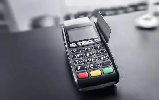 POS機刷卡方法就是作死！